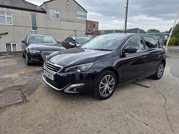Used Peugeot 308 2017 for sale - 79347188: Photo