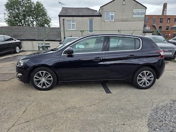 Used Peugeot 308 2017 for sale - 79347188: Photo