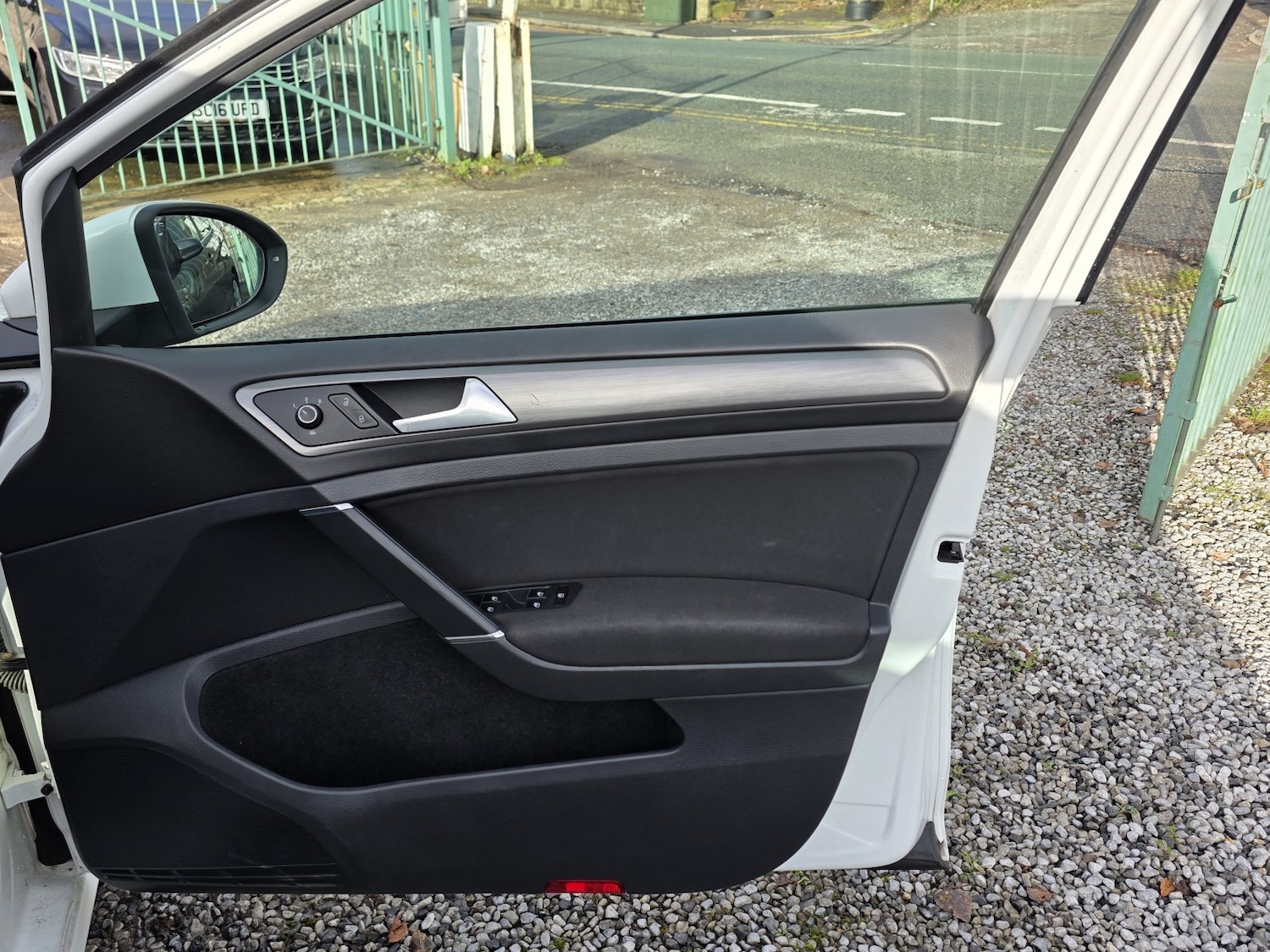 Used Volkswagen Golf 2013 for sale - 76547795: Photo 11