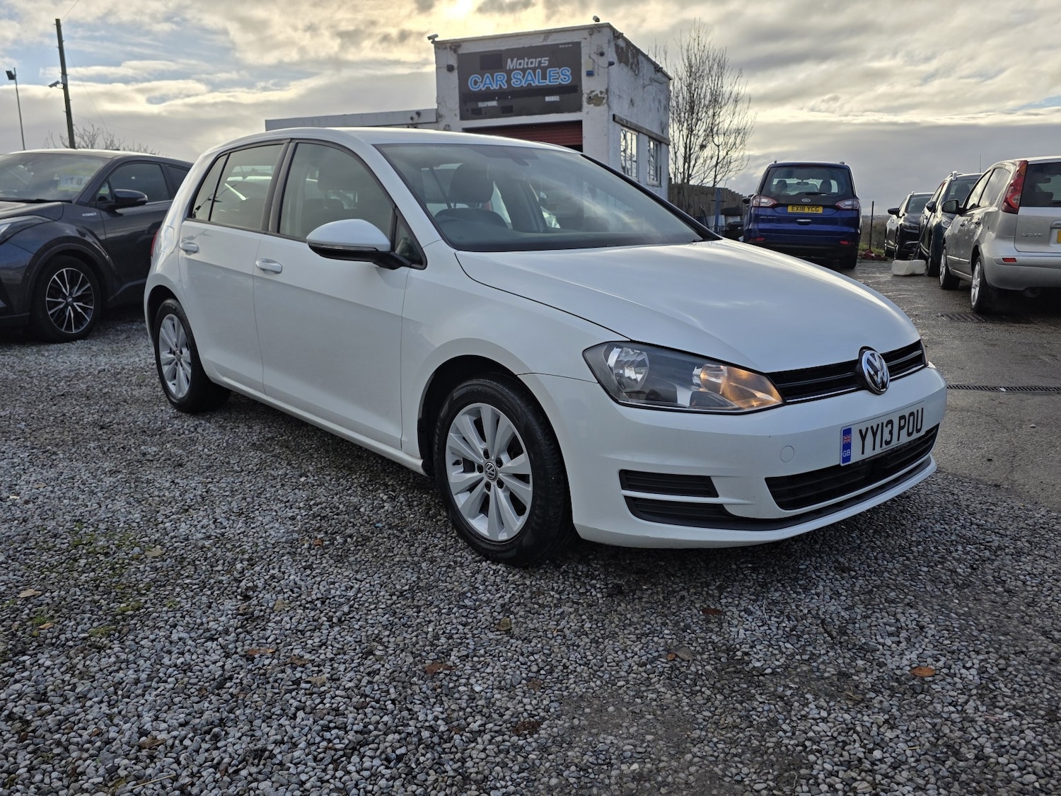 Used Volkswagen Golf 2013 for sale - 76547795: Photo 2