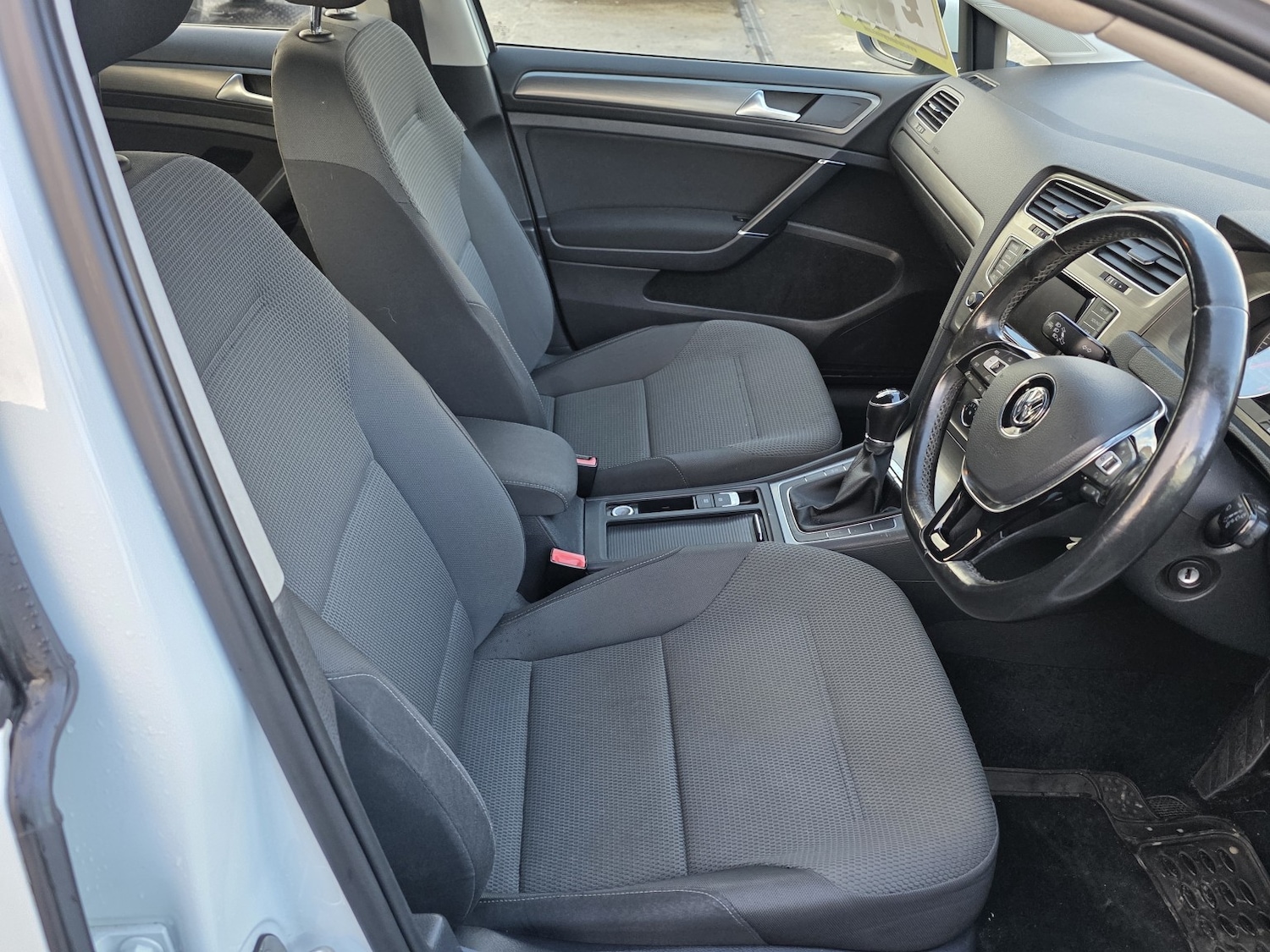 Used Volkswagen Golf 2013 for sale - 76547795: Photo 27