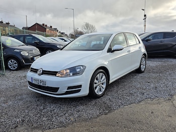 Used Volkswagen Golf 2013 for sale - 76547795: Photo