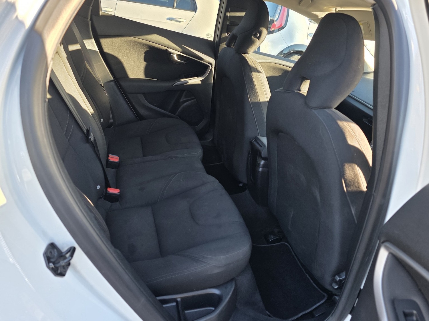 Used Volvo V40 2013 for sale - 76725659: Photo 11