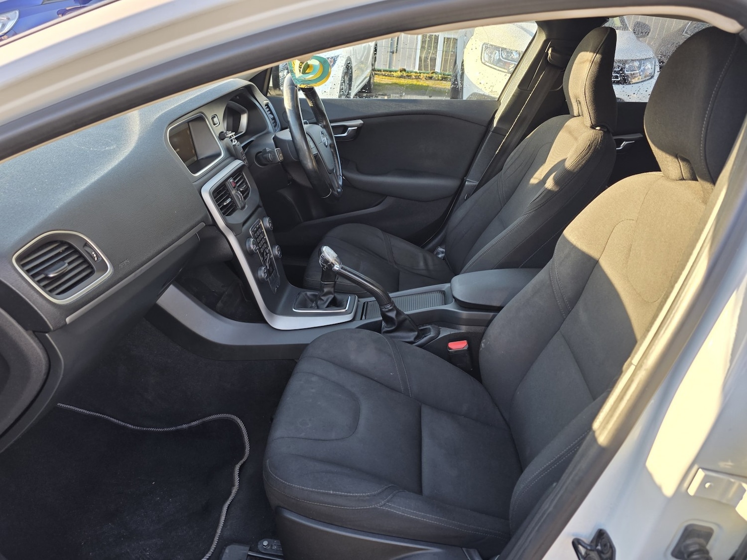 Used Volvo V40 2013 for sale - 76725659: Photo 13