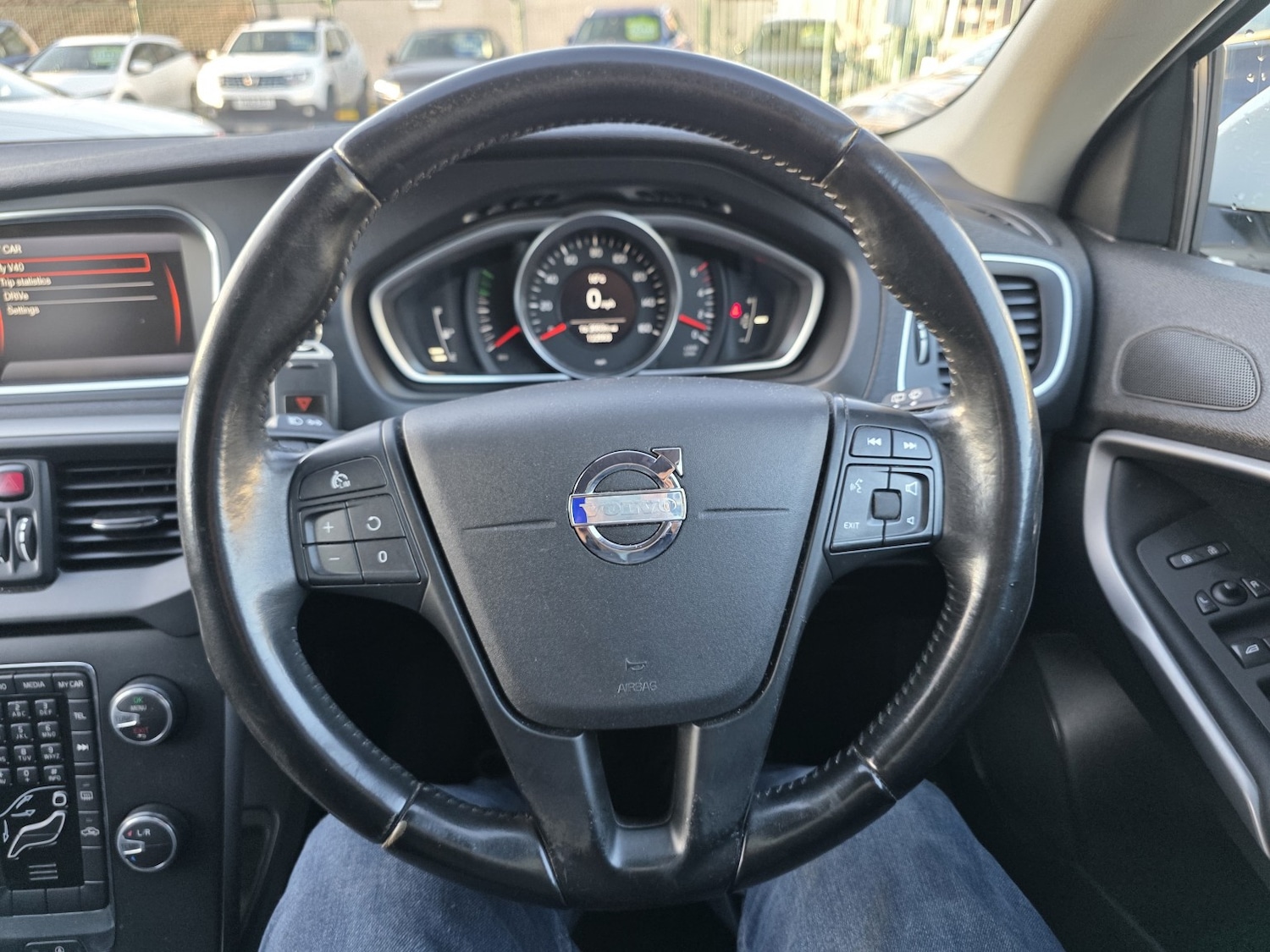 Used Volvo V40 2013 for sale - 76725659: Photo 21