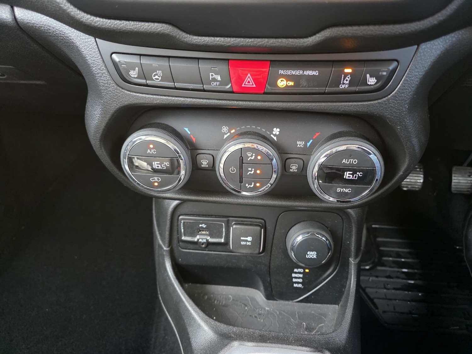 Used Jeep Renegade 2015 for sale - 76334778: Photo 11