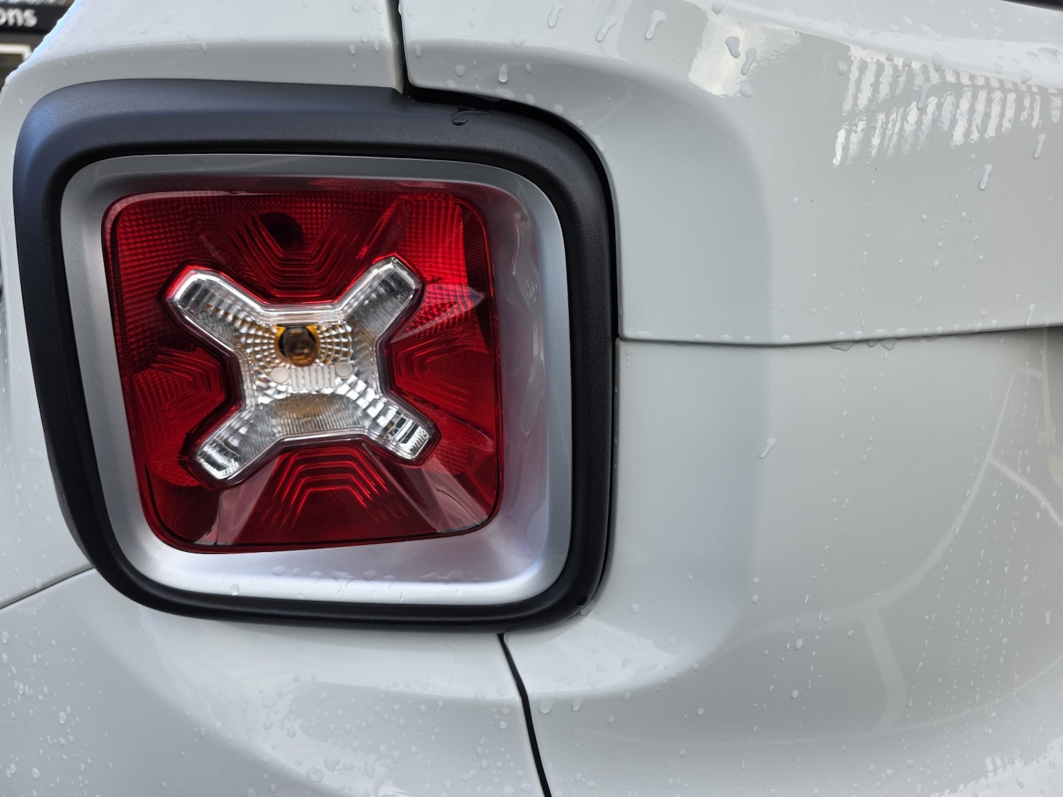 Used Jeep Renegade 2015 for sale - 76334778: Photo 29