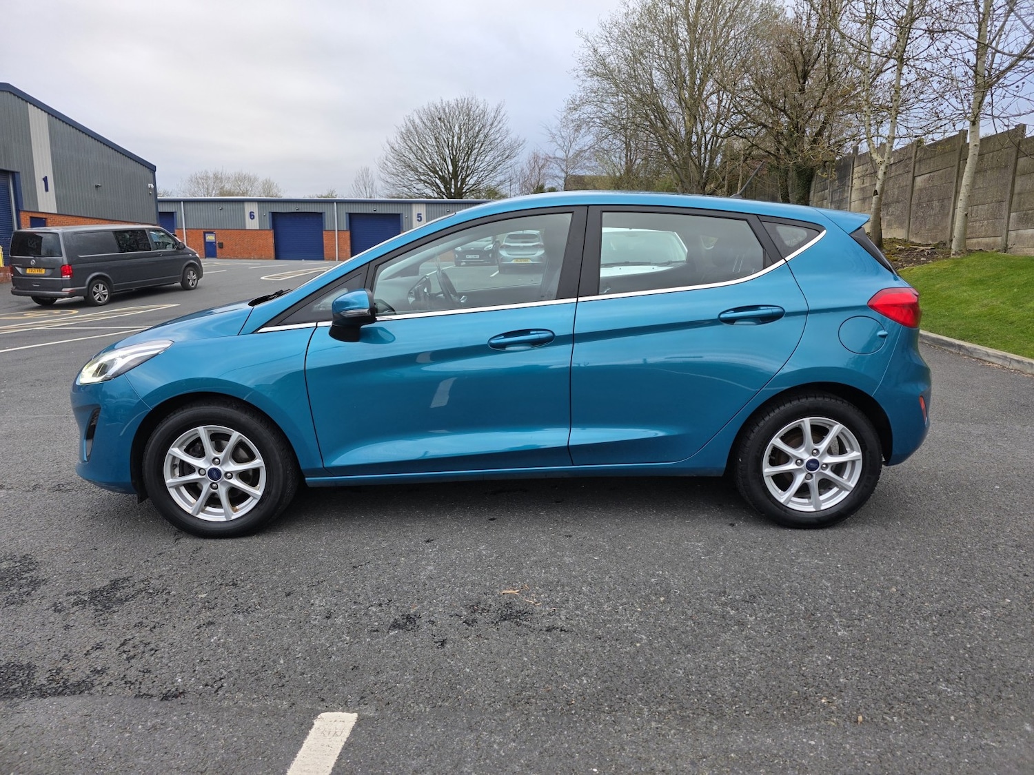 Used Ford Fiesta 2018 for sale - 78057037: Photo 4