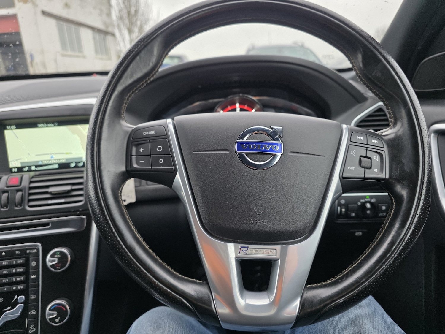 Used Volvo XC60 2016 for sale - 77225225: Photo 18