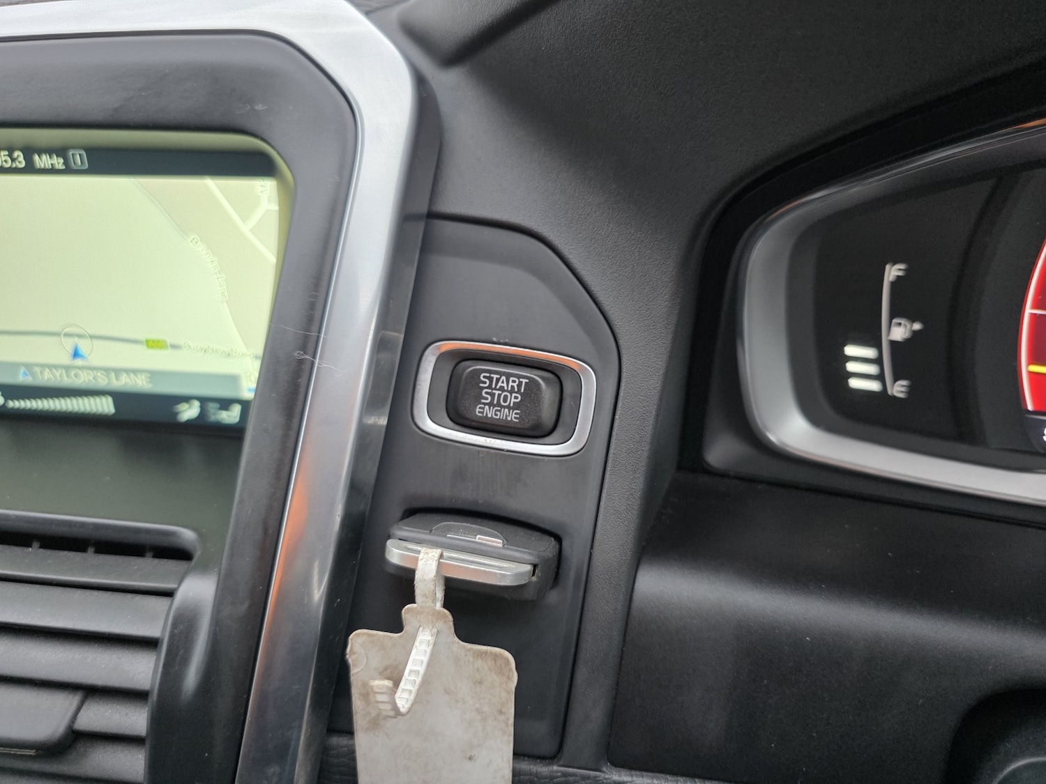 Used Volvo XC60 2016 for sale - 77225225: Photo 23