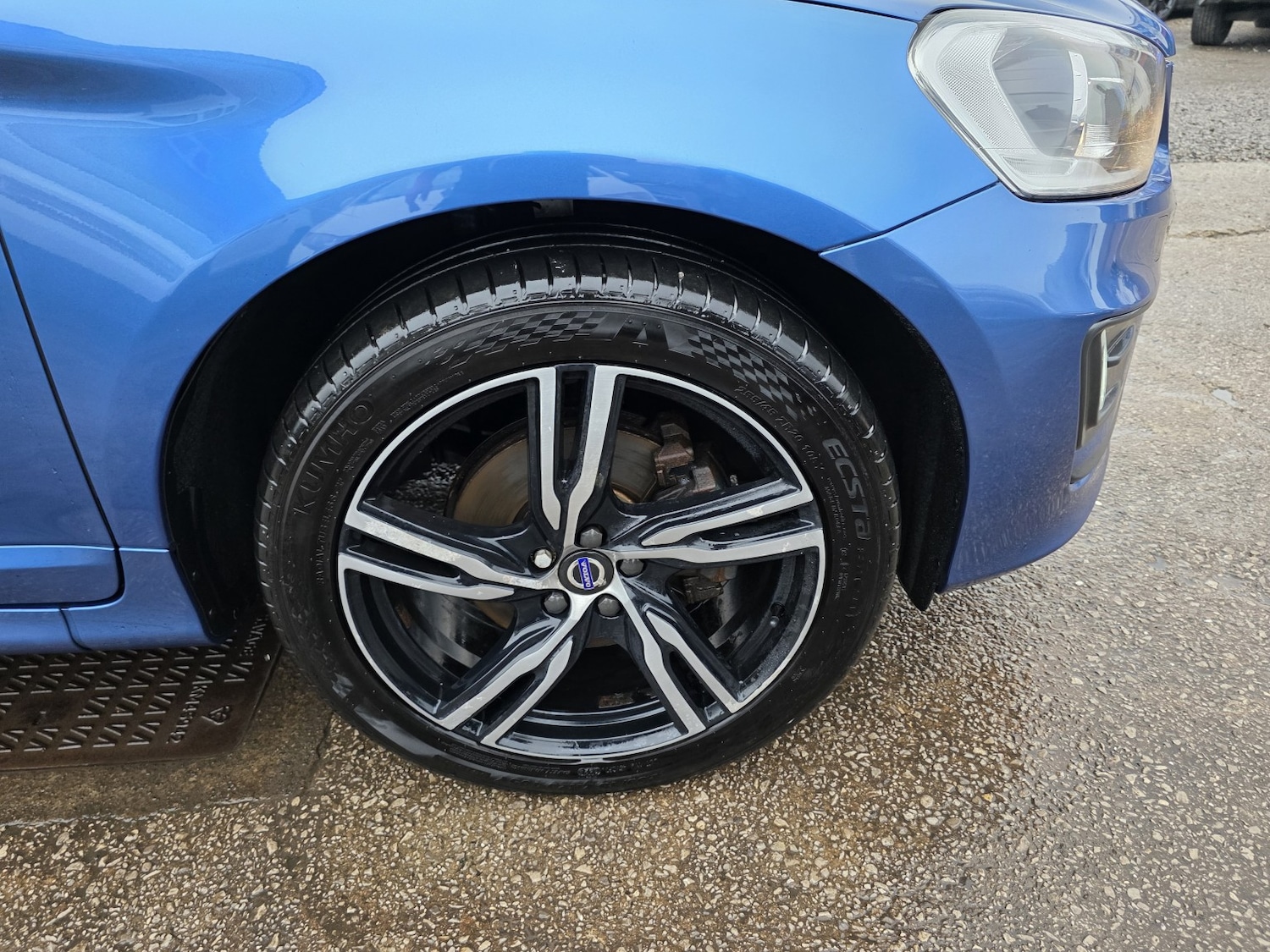 Used Volvo XC60 2016 for sale - 77225225: Photo 32