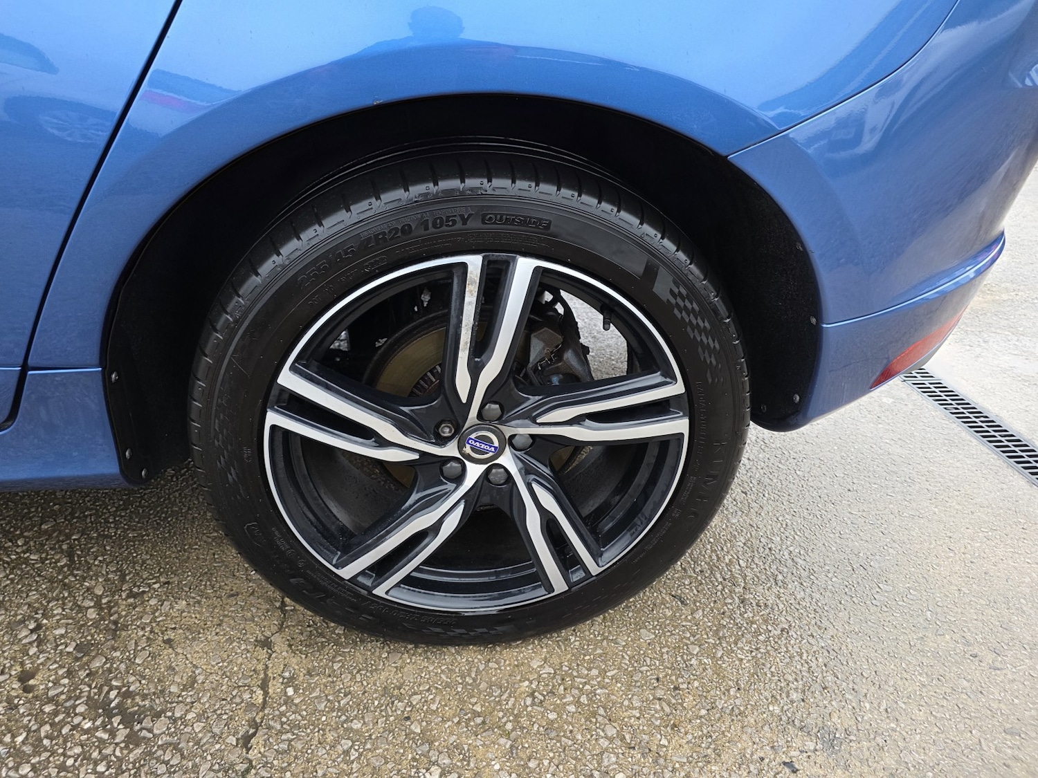 Used Volvo XC60 2016 for sale - 77225225: Photo 34