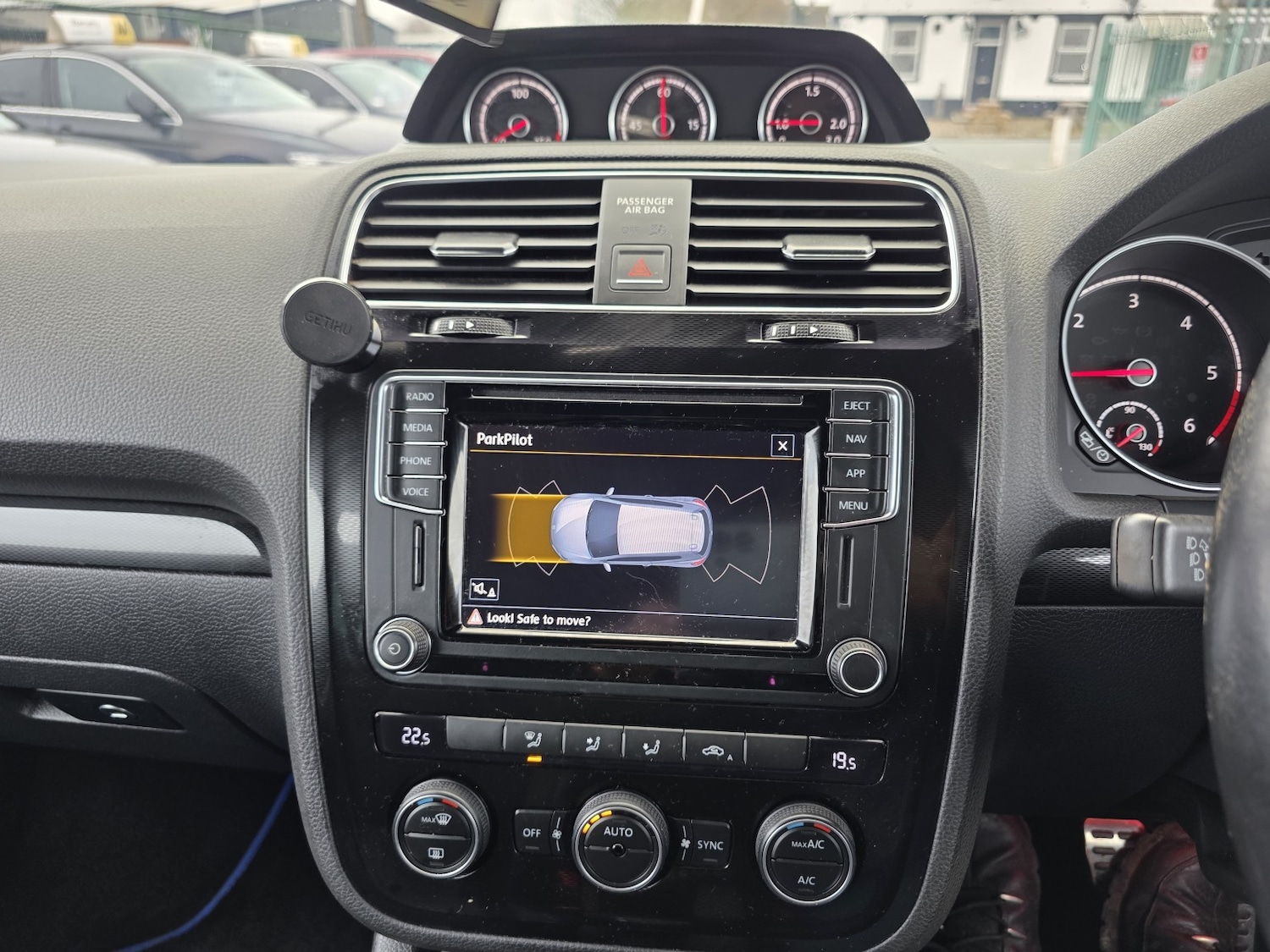 Used Volkswagen Scirocco 2017 for sale - 77921306: Photo 15