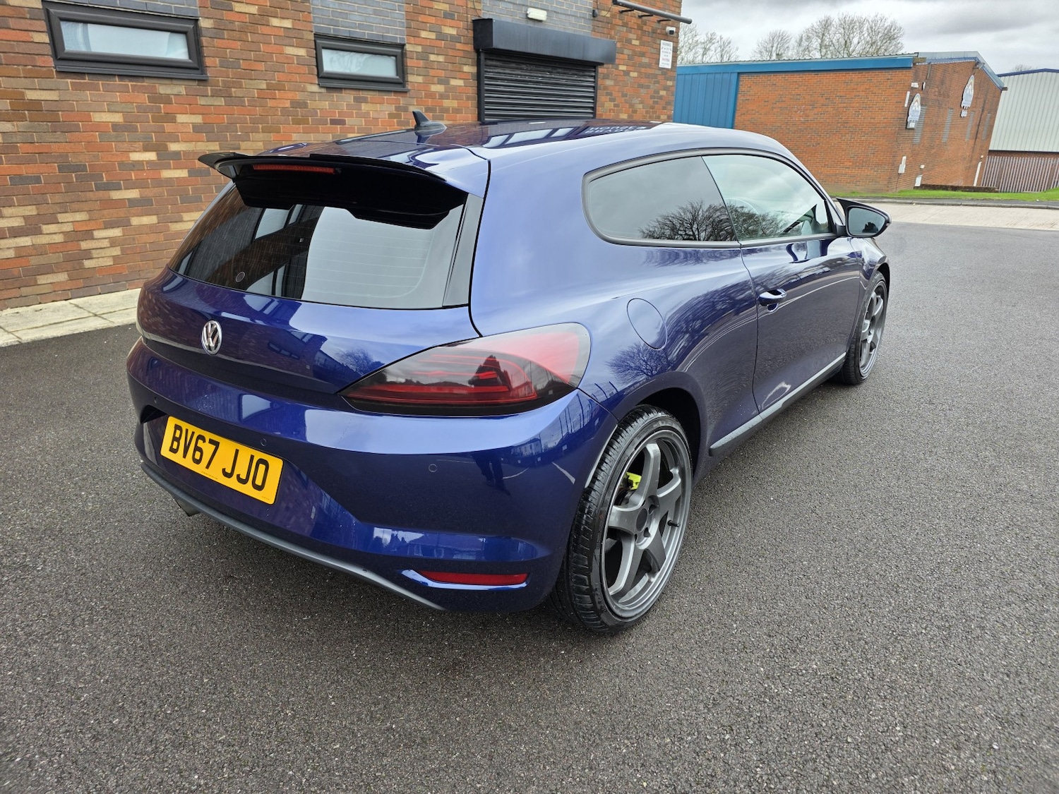 Used Volkswagen Scirocco 2017 for sale - 77921306: Photo 6