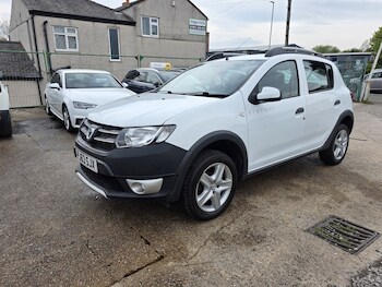 Used Dacia Sandero Stepway 2013 for sale - 78513621: Photo