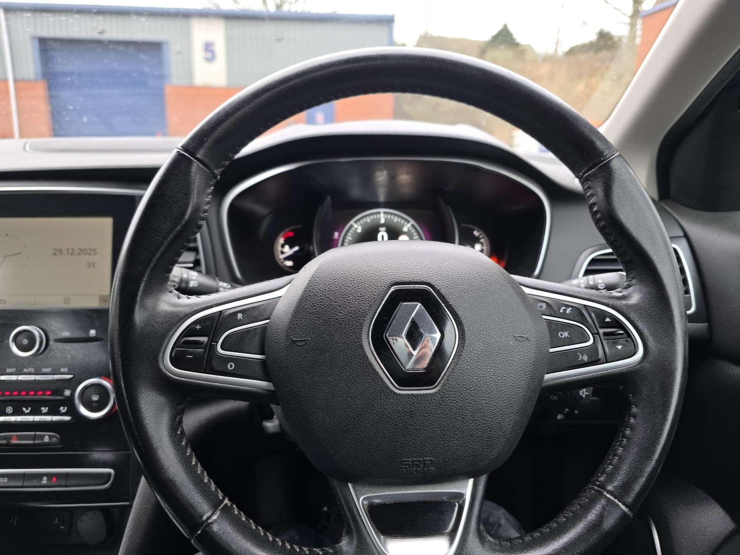 Used Renault Megane 2016 for sale - 77080779: Photo 13