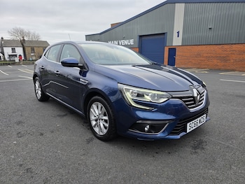Used Renault Megane 2016 for sale - 77080779: Photo