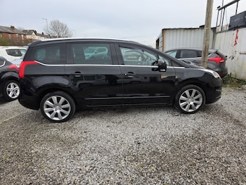 Used Peugeot 5008 2016 for sale - 77342629: Photo