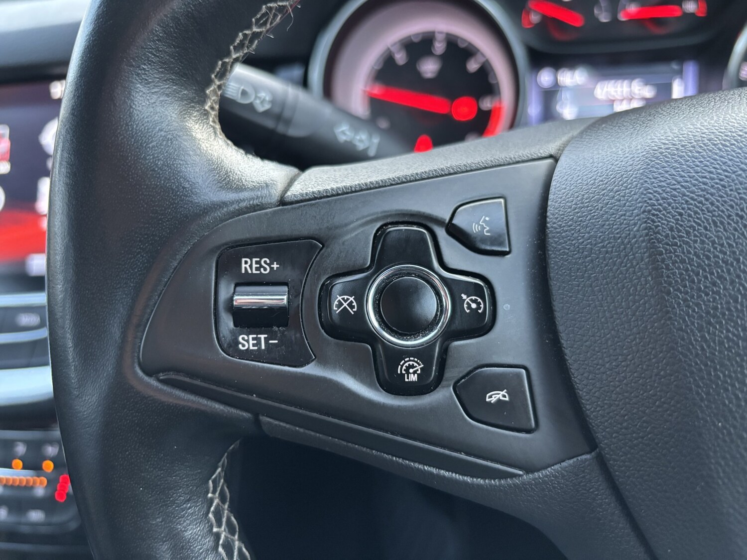 Used Vauxhall Astra 2016 for sale - 77584500: Photo 23