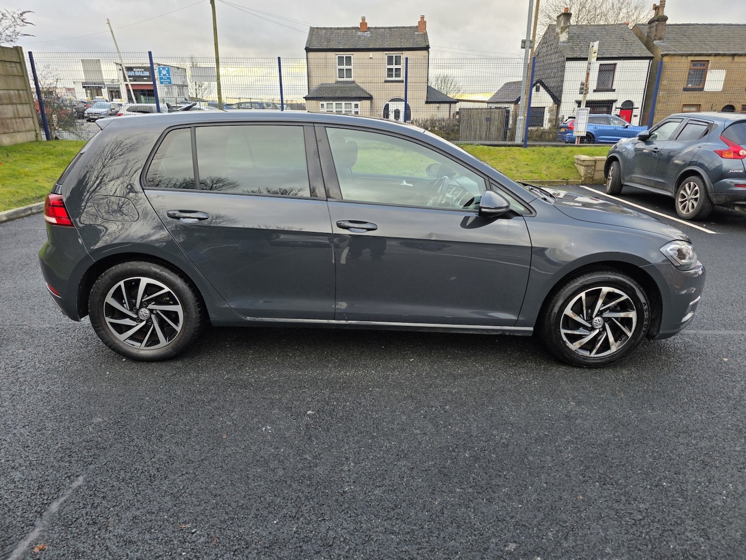 Used Volkswagen Golf 2020 for sale - 77237028: Photo 5