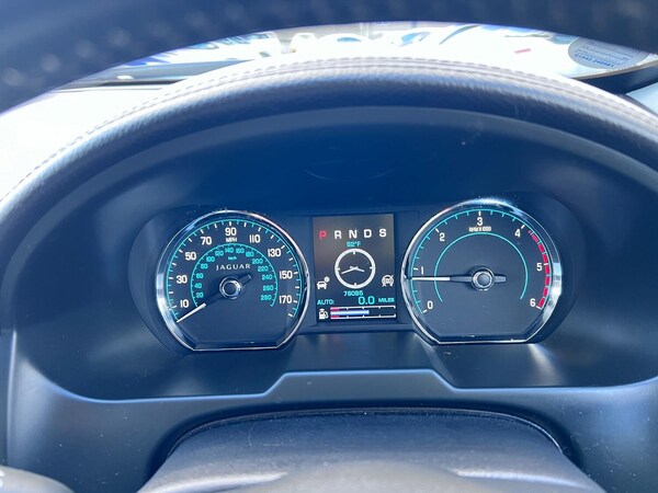 Used Jaguar XF 2013 for sale - 74735563: Photo 16