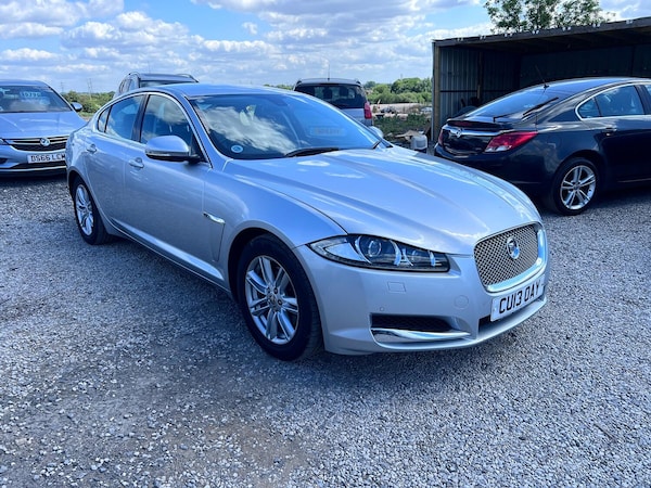 Used Jaguar XF 2013 for sale - 74735563: Photo 2