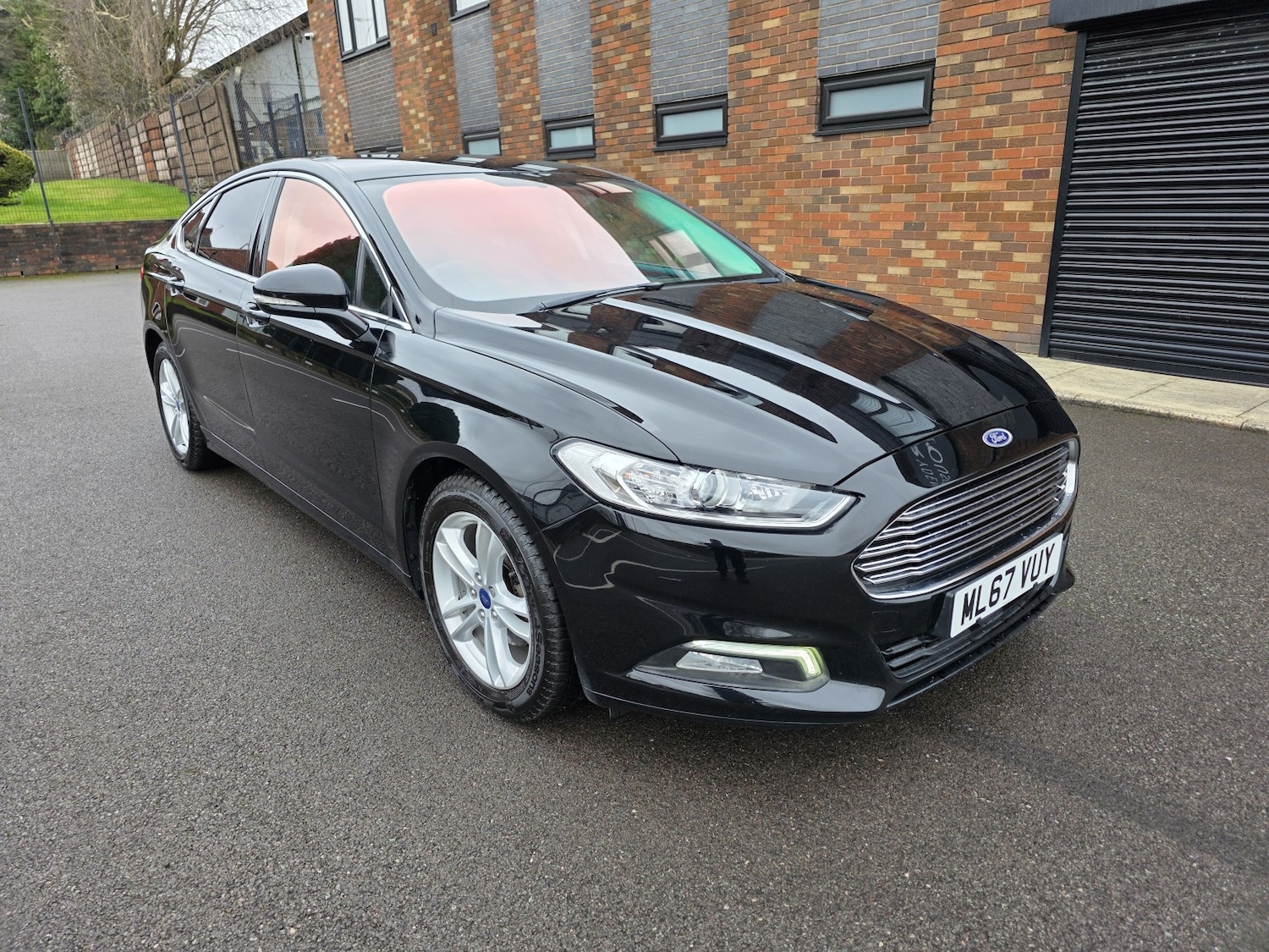 Used Ford Mondeo 2017 for sale - 77792822: Photo 2