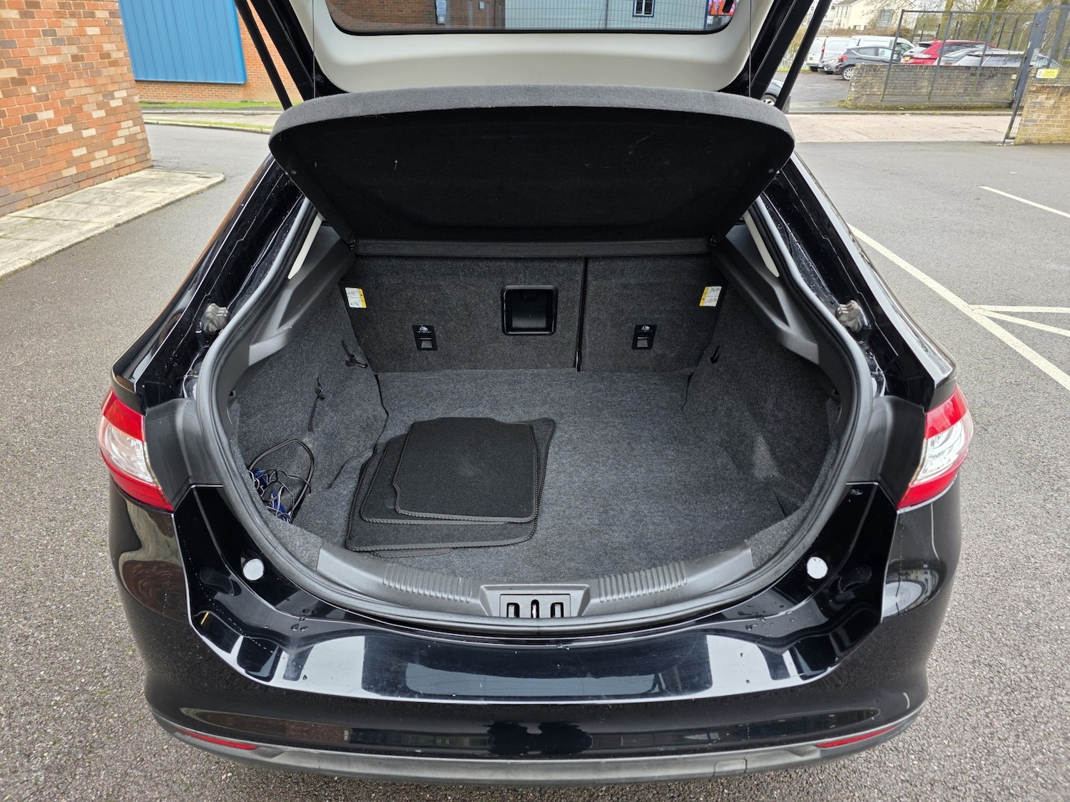 Used Ford Mondeo 2017 for sale - 77792822: Photo 38