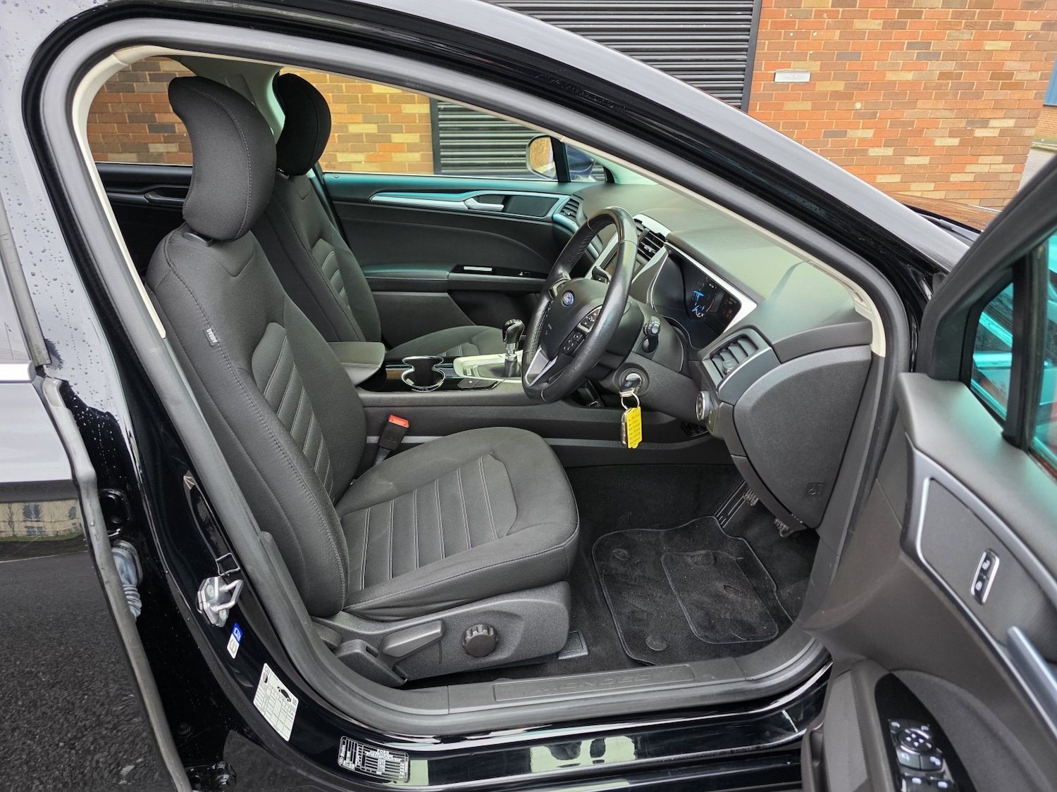 Used Ford Mondeo 2017 for sale - 77792822: Photo 9