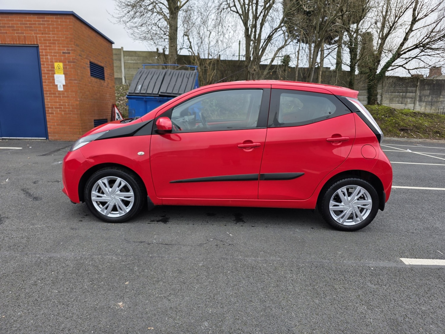 Used Toyota AYGO 2016 for sale - 77065634: Photo 4