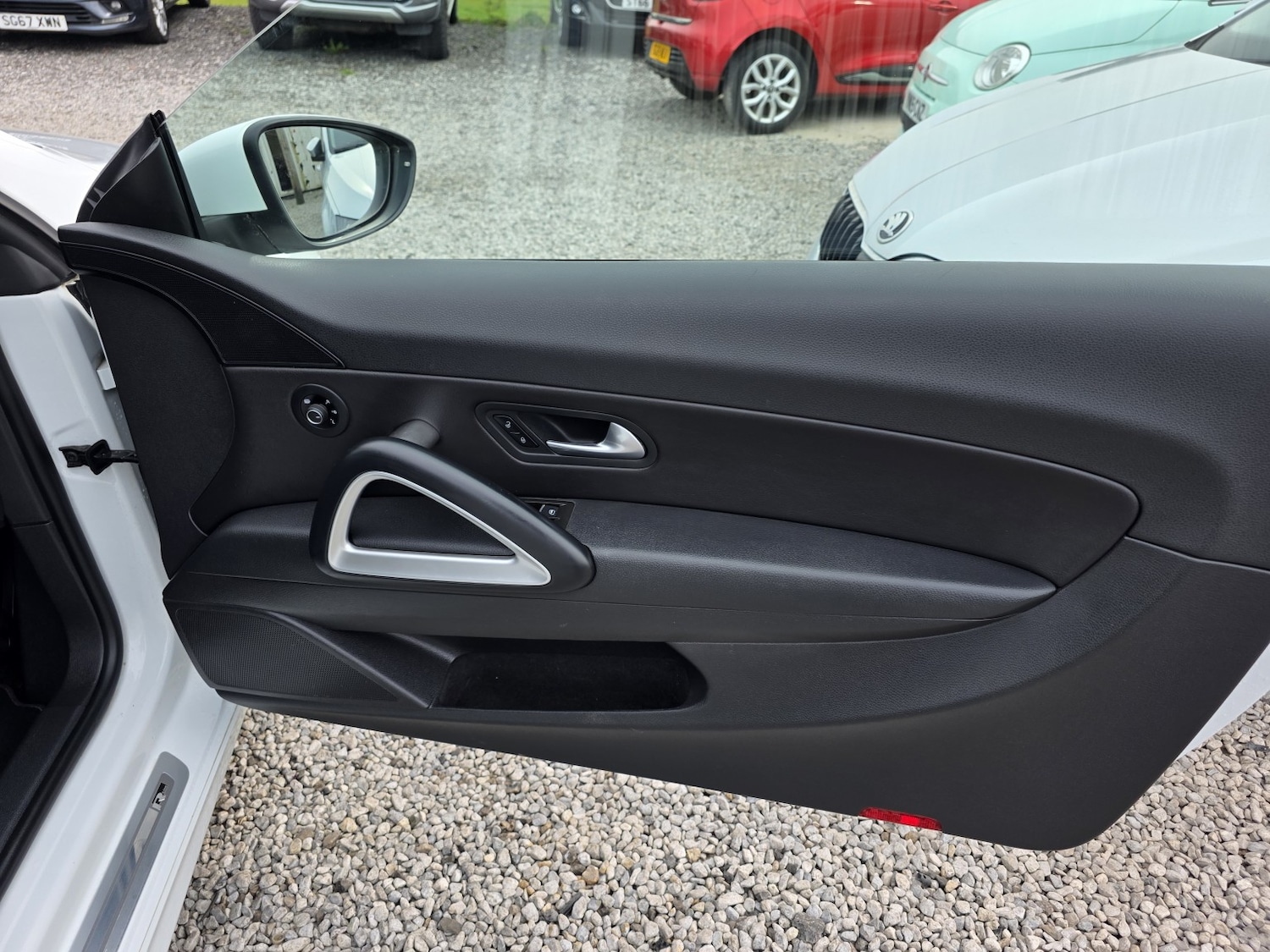 Used Volkswagen Scirocco 2017 for sale - 77981810: Photo 21