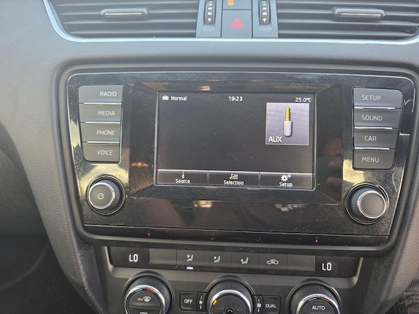 Used Skoda Octavia 2015 for sale - 75632805: Photo 16