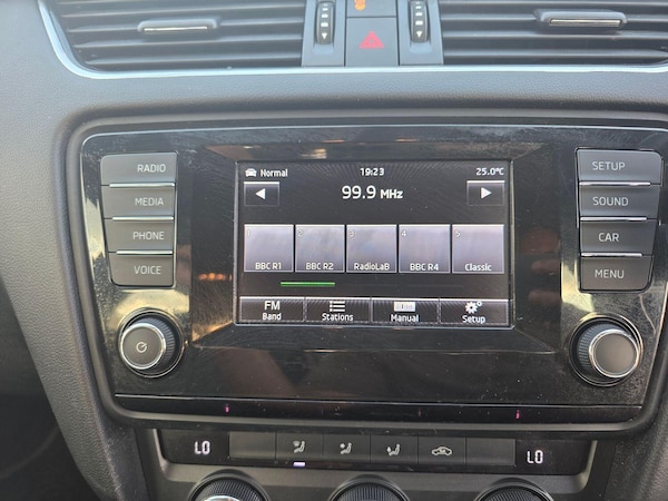 Used Skoda Octavia 2015 for sale - 75632805: Photo 17