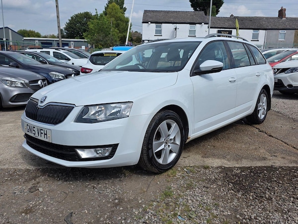 Used Skoda Octavia 2015 for sale - 75632805: Photo 3