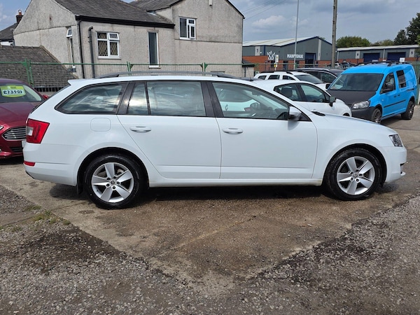 Used Skoda Octavia 2015 for sale - 75632805: Photo 4