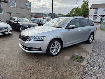 Used Skoda Octavia 2019 for sale - 78889055: Photo