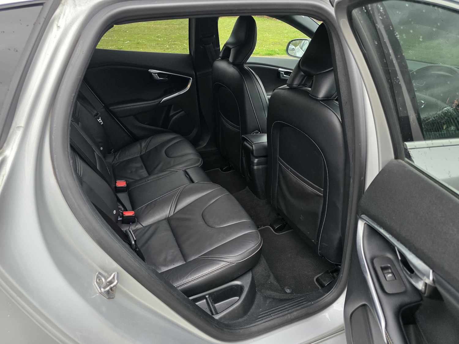 Used Volvo V40 2018 for sale - 77687694: Photo 10