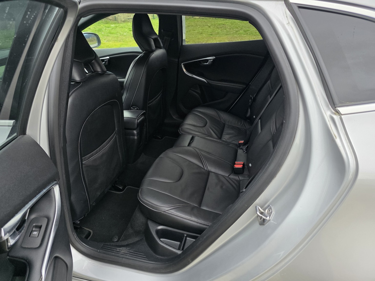 Used Volvo V40 2018 for sale - 77687694: Photo 28