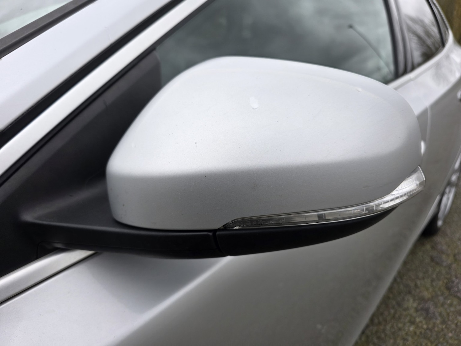 Used Volvo V40 2018 for sale - 77687694: Photo 42