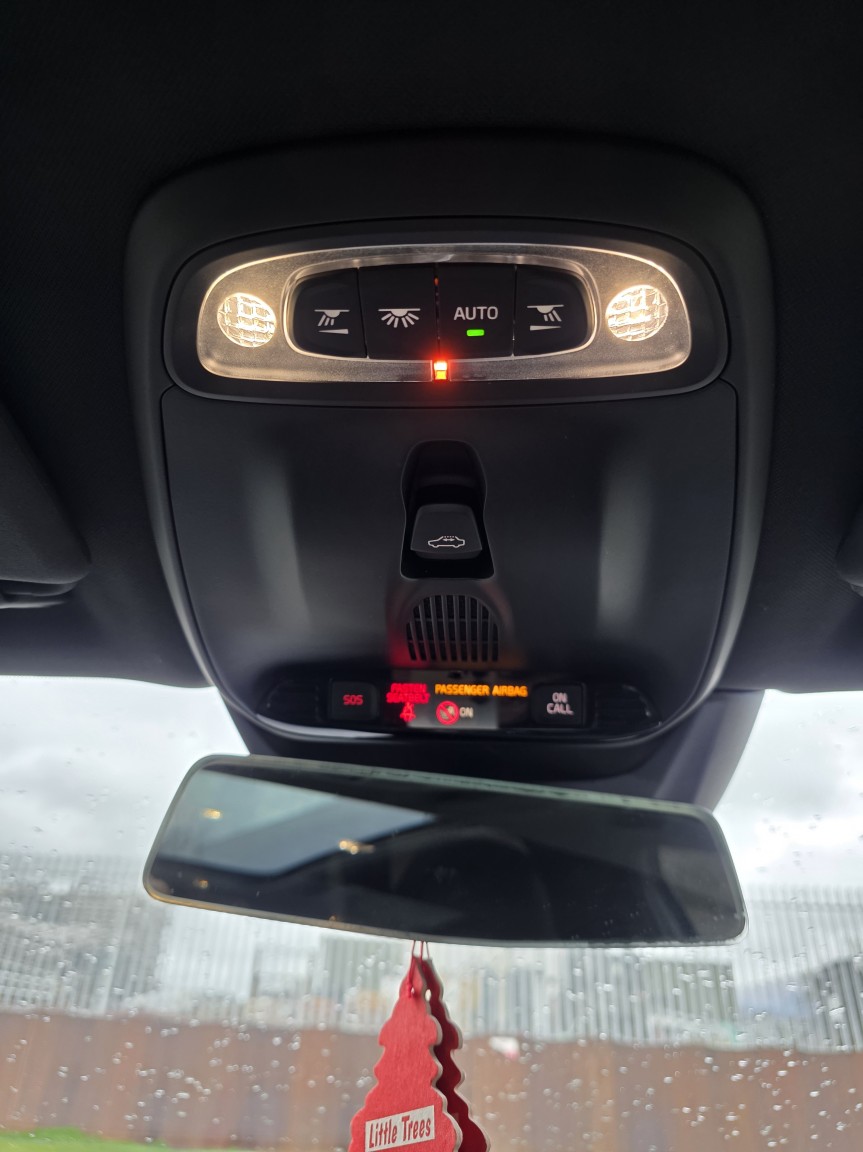 Used Volvo V40 2018 for sale - 77687694: Photo 47