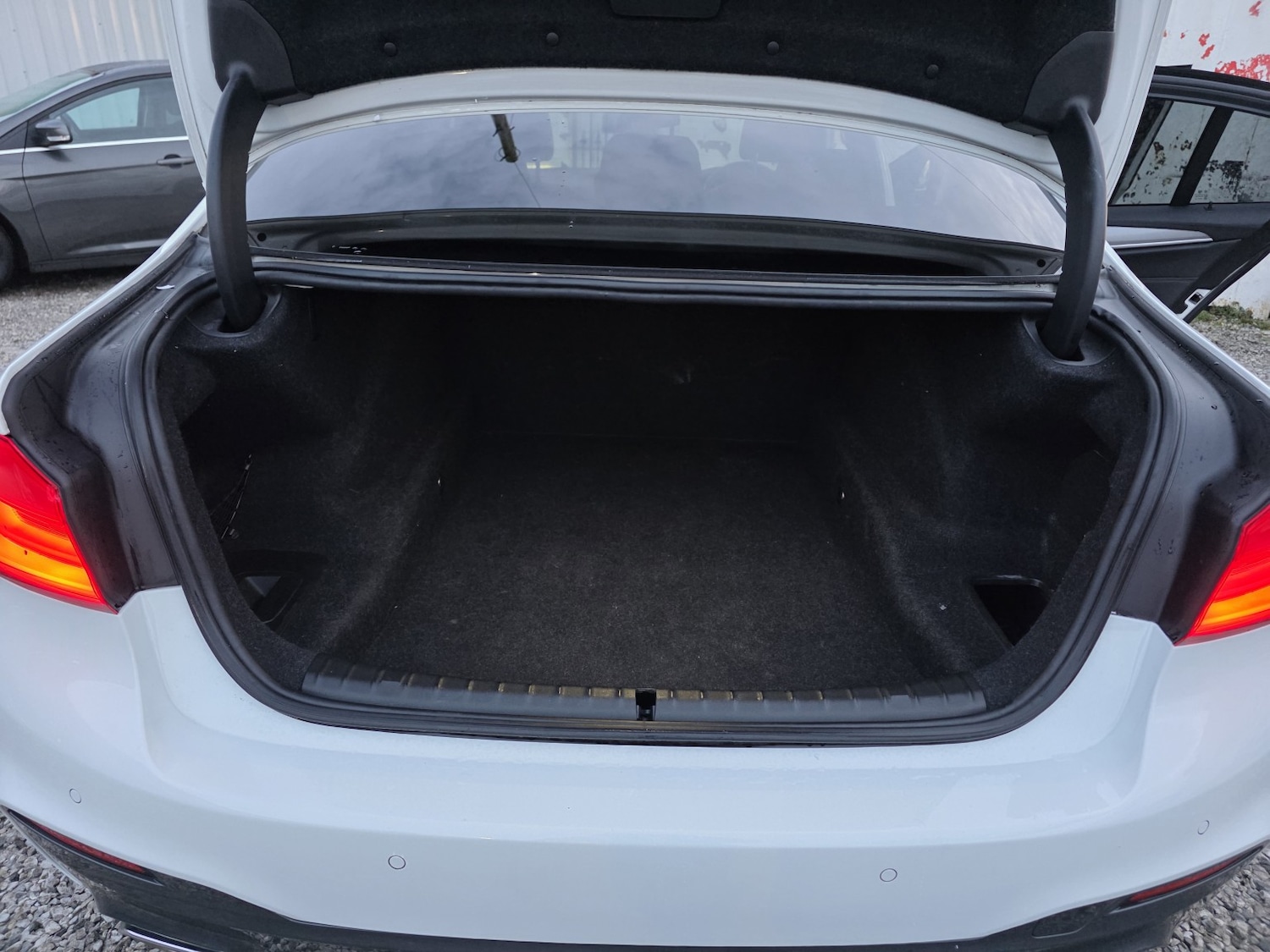 Used BMW 5 Series 2019 for sale - 76848719: Photo 43