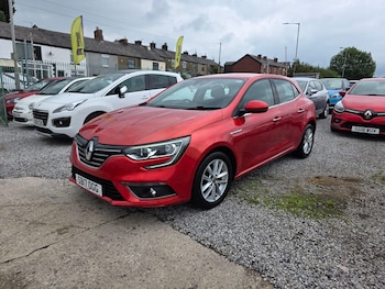 Used Renault Megane 2017 for sale - 75413136: Photo