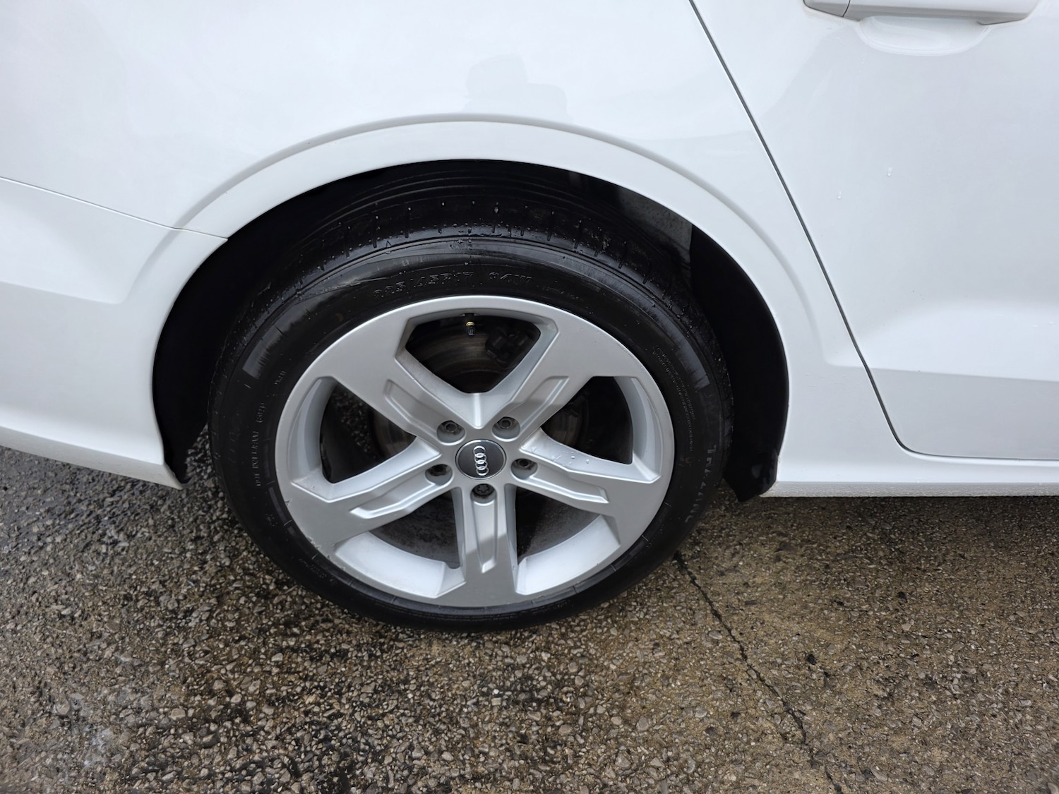 Used Audi A3 2017 for sale - 77173145: Photo 38