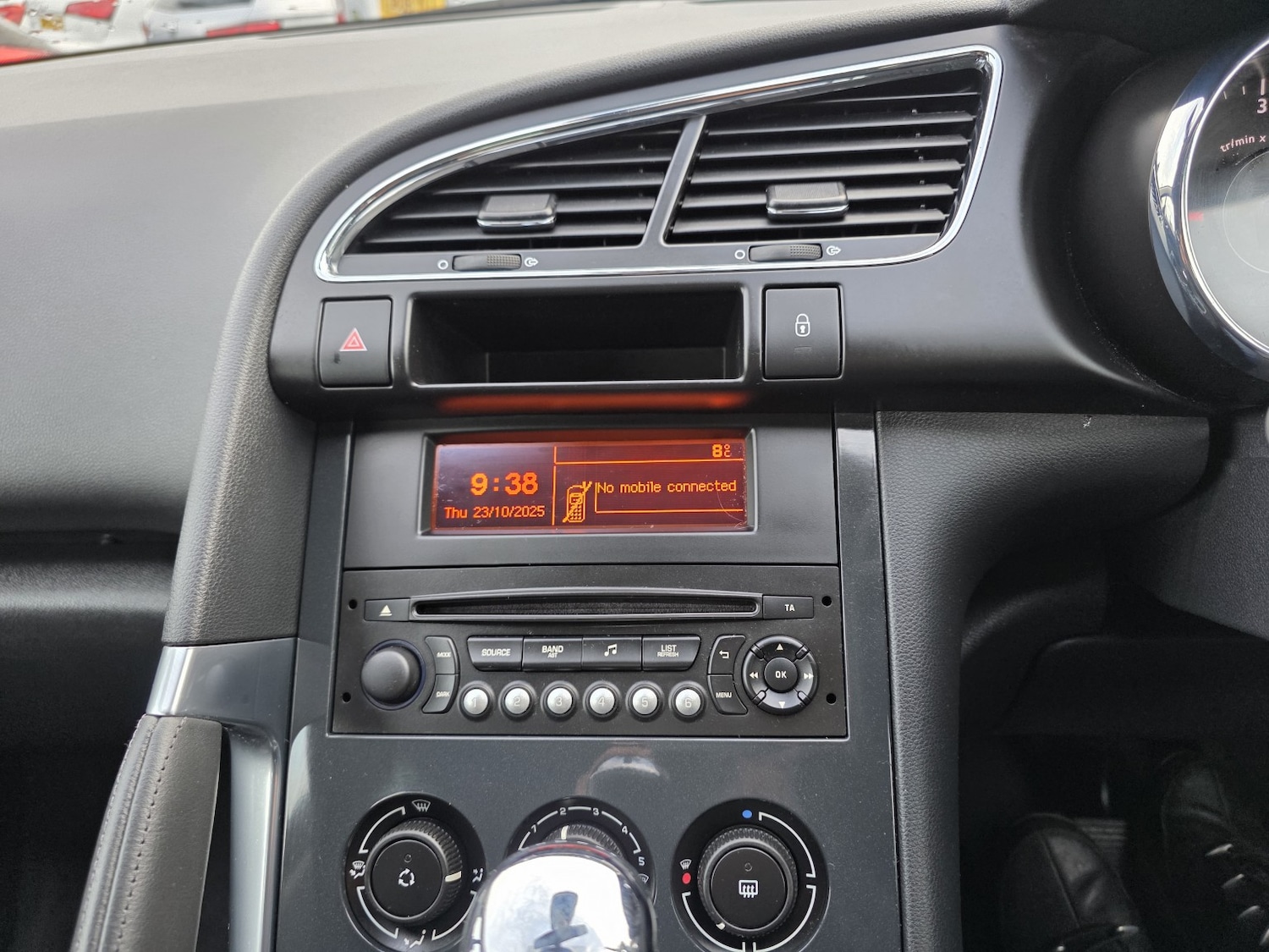 Used Peugeot 3008 2015 for sale - 76299089: Photo 15