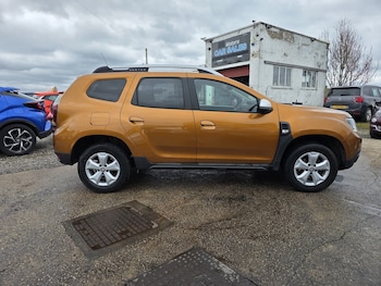 Used Dacia Duster 2018 for sale - 77991731: Photo