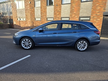 Used Vauxhall Astra 2017 for sale - 77921403: Photo