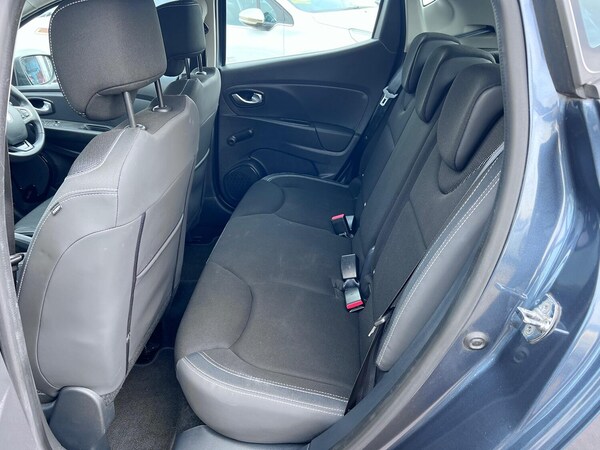 Used Renault Clio 2017 for sale - 74119101: Photo 12