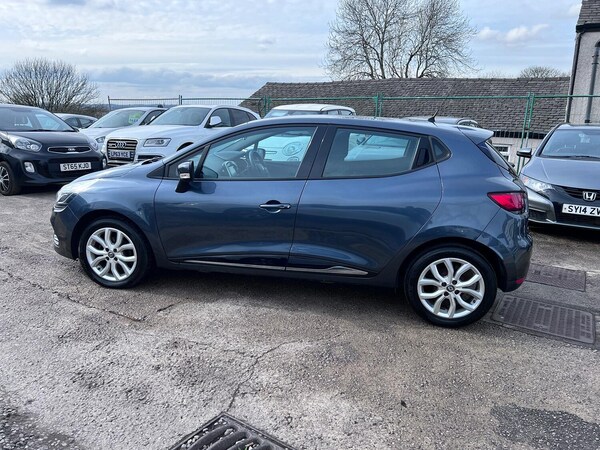 Used Renault Clio 2017 for sale - 74119101: Photo 5