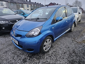 Used Toyota AYGO 2011 for sale - 77438341: Photo