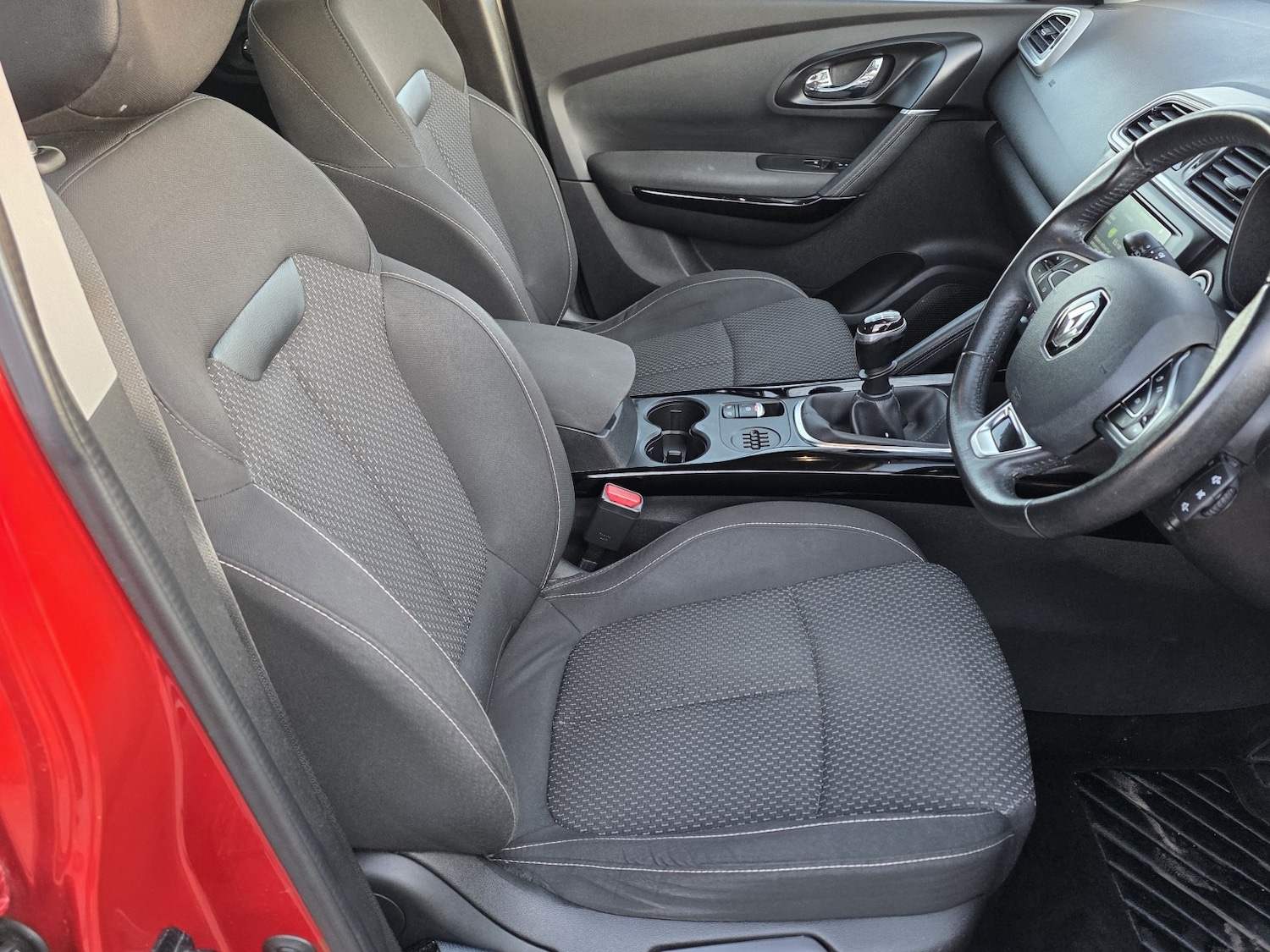 Used Renault Kadjar 2016 for sale - 76041104: Photo 9